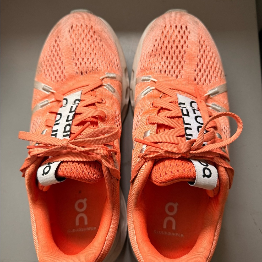 On Cloudsurfer - image 3